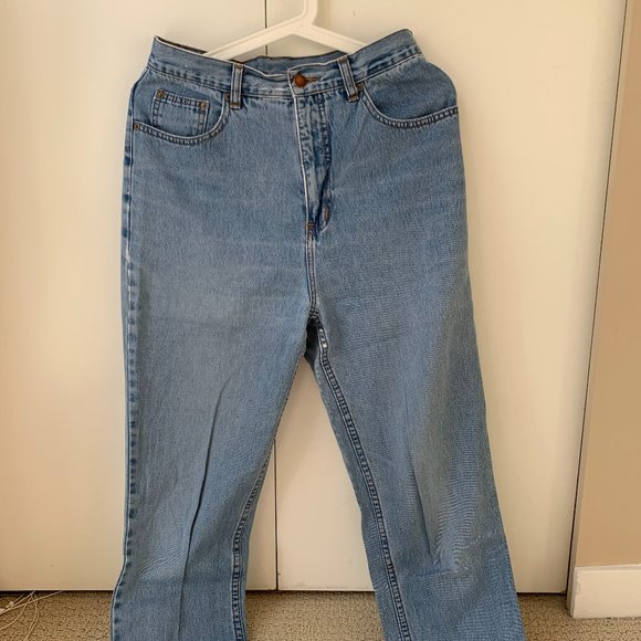 Vintage High Waisted Mom Jeans in 29 - Picture 2 of 10